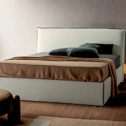 Letto moderno Shik di Rigosalotti